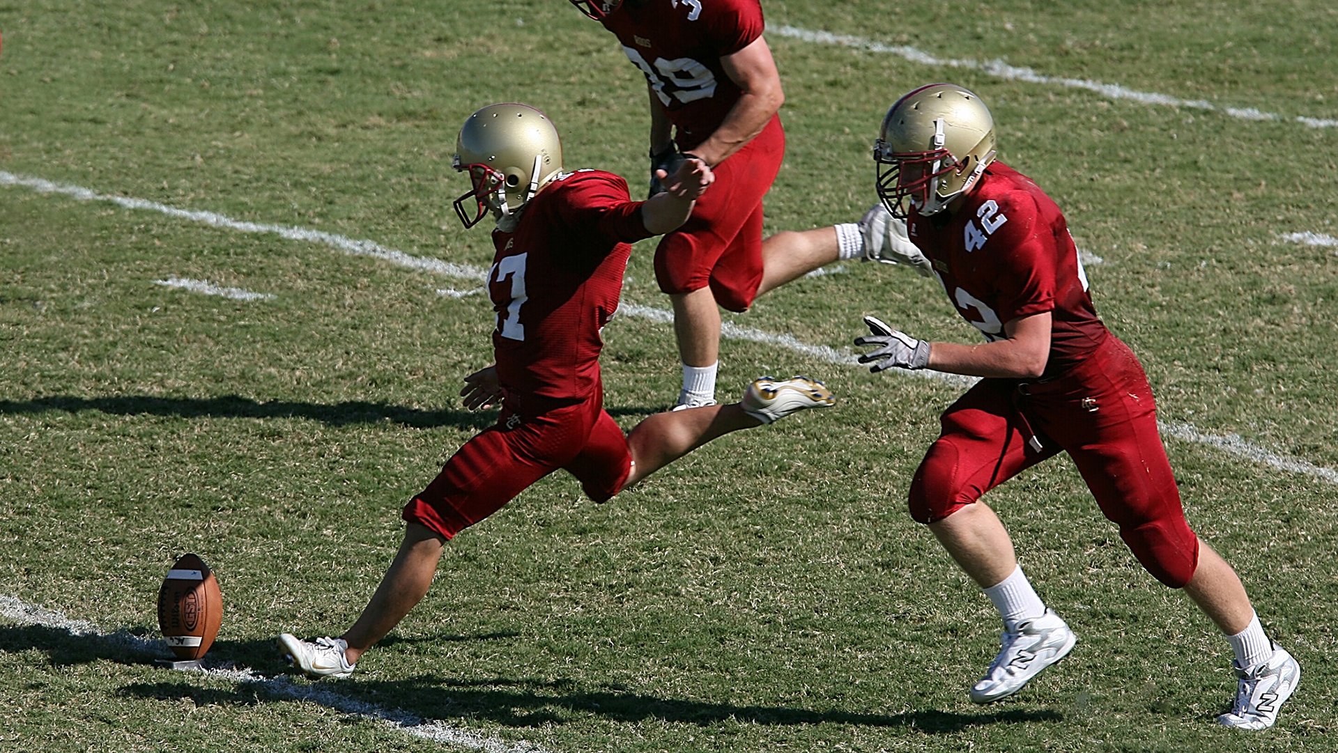 _勇士队外线手感火热，点燃赛场_，勇士的队