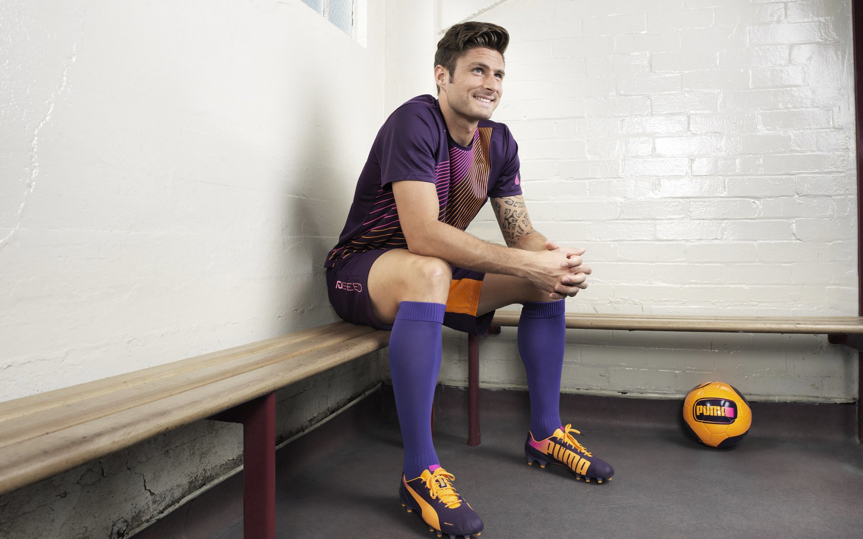 _全息投影运动会:未来体育的新玩法_,全息投影足球赛